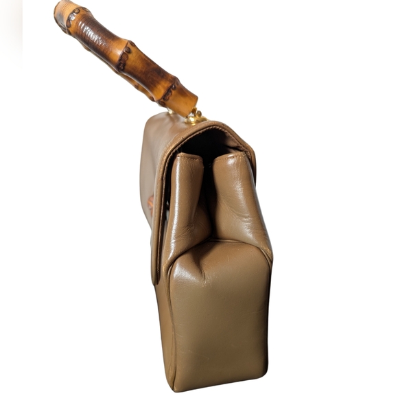 Leather and Bamboo Vintage Handbag - Picture 4 of 12